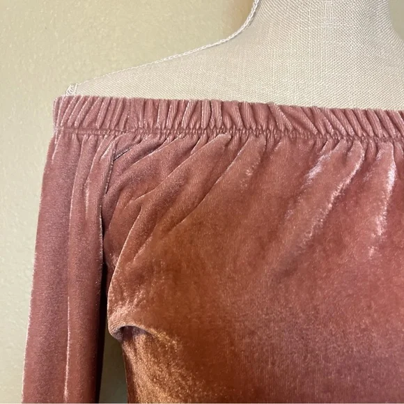 Fashion Nova Pink‎ Velour Off the Shoulder Dress Size Large - Picture 5 of 7